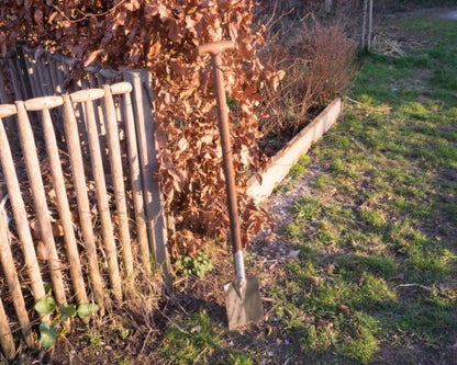 Sneeboer Vintage Border Spade Limited Edition – Robuster Gartenspaten für präzise Arbeiten (110 cm)