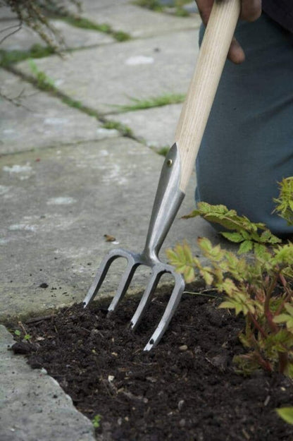 Sneeboer Great Dixter Forke 4Z – Kompaktes Gartenwerkzeug mit 4 Zinken (62 cm)